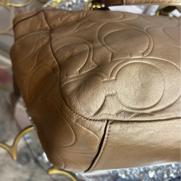 Coach 2012 Gallery copper Embossed Leather Tote EUC - Picture 12 of 15